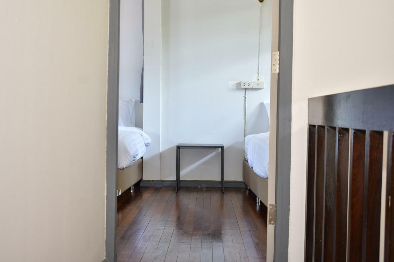 Maya Bed And Food Hostel Chiang Mai Ngoại thất bức ảnh